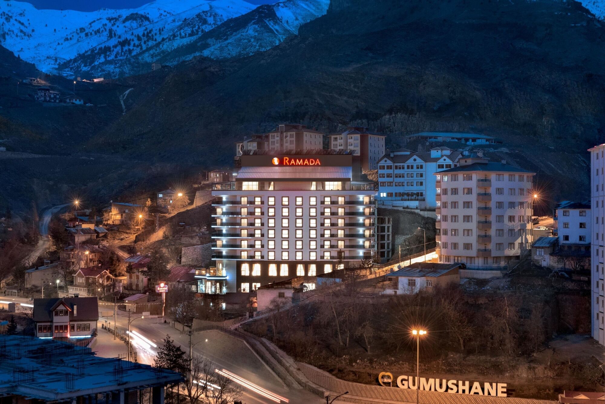 Ramada By Wyndham Gumushane Otel Dış mekan fotoğraf