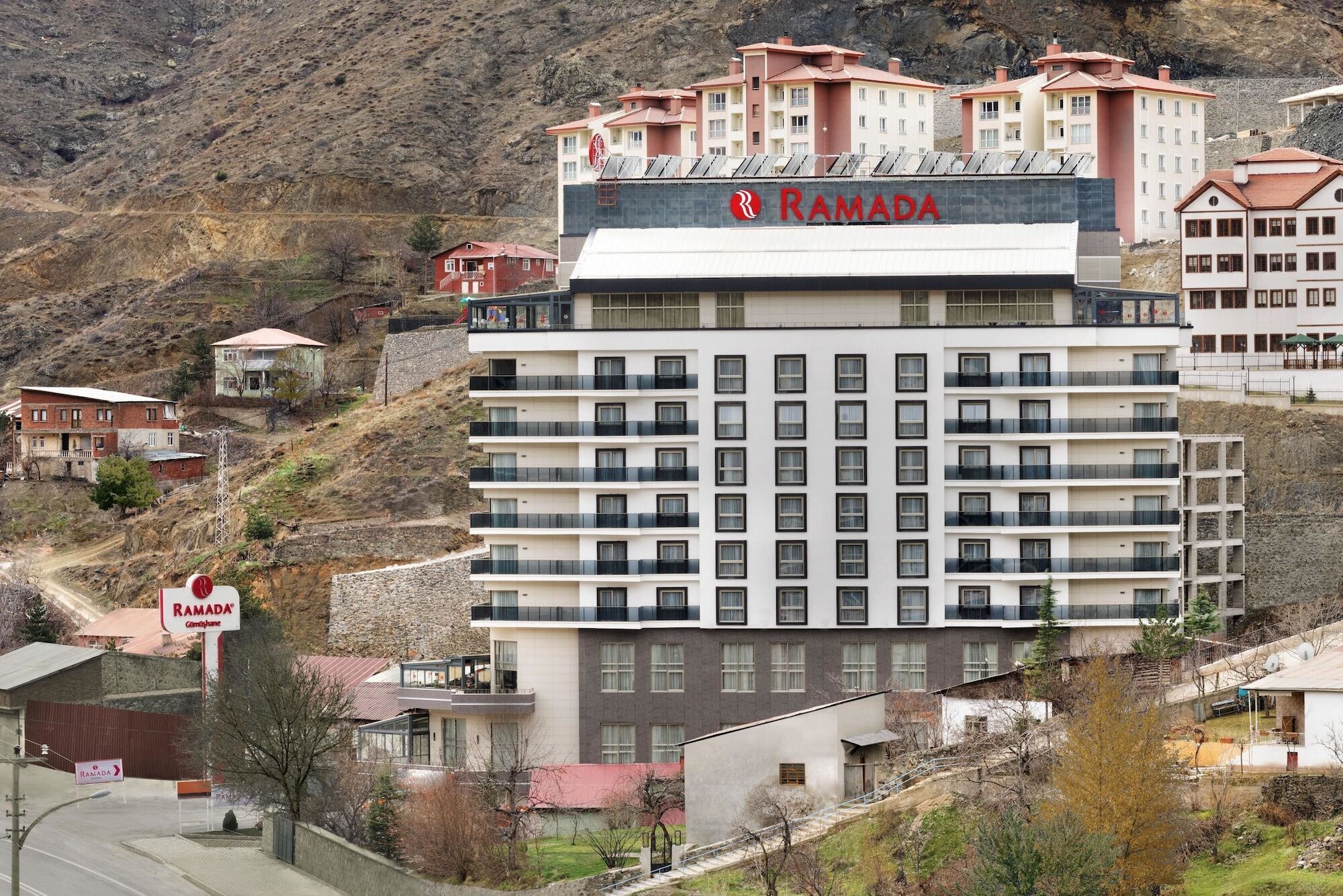 Ramada By Wyndham Gumushane Otel Dış mekan fotoğraf